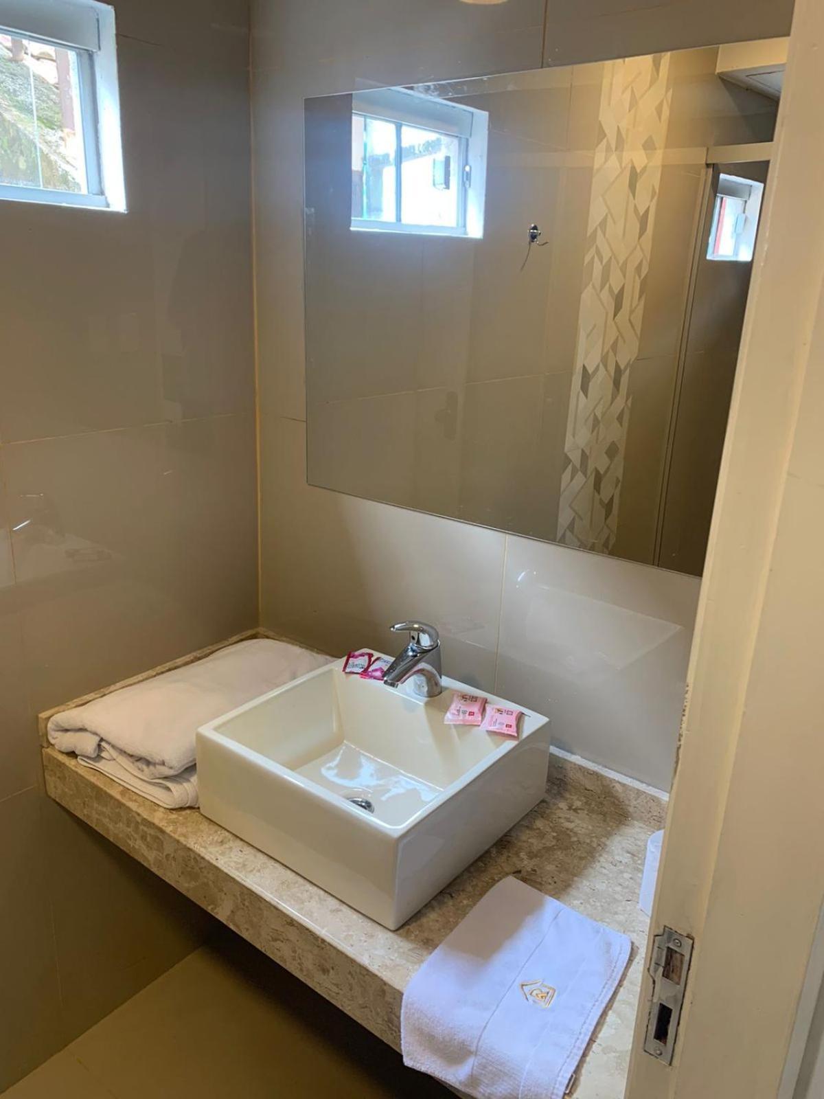 Hotel Renty Beach Encarnación Екстериор снимка
