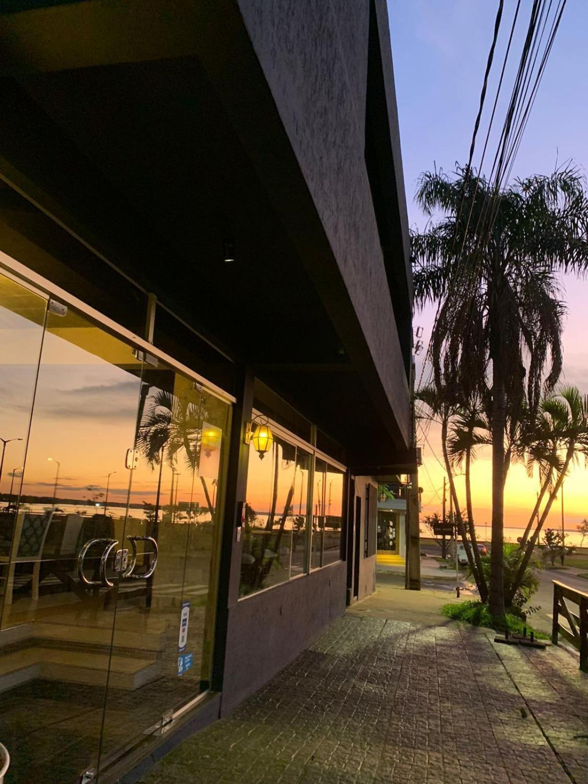 Hotel Renty Beach Encarnación Екстериор снимка