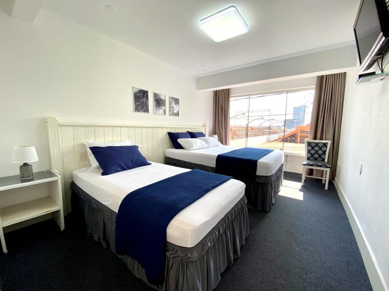 Hotel Renty Beach Encarnación Екстериор снимка
